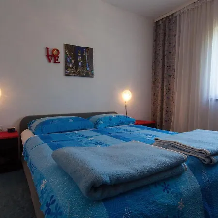 Spacious With Terrace 450 M Distant From The * Malinska